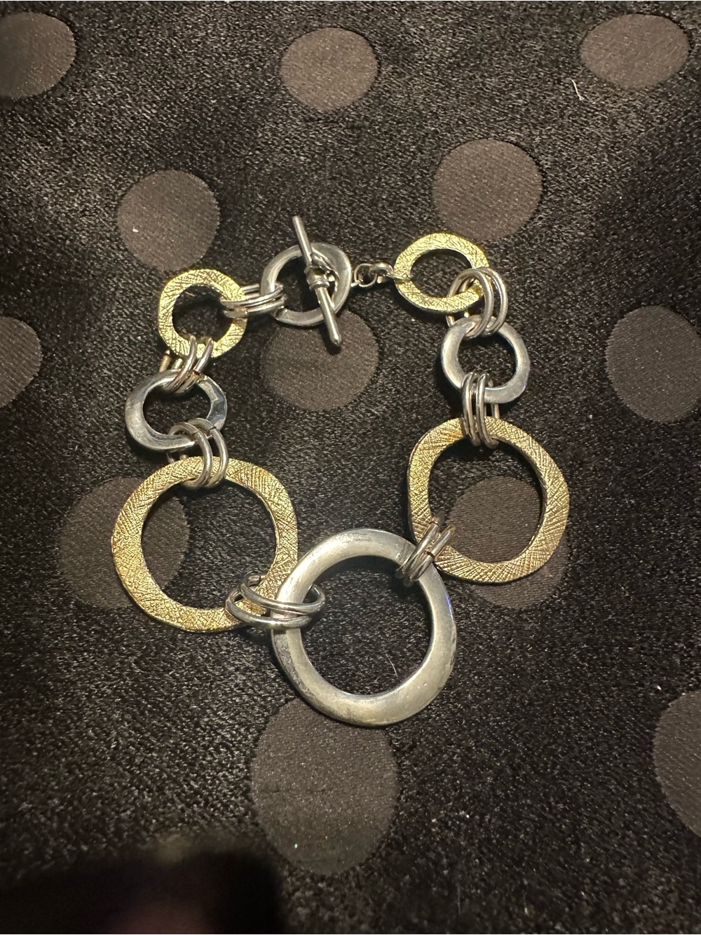 Premier Designs Two-Tone Gold & Silver Circle Cutting Edge Bracelet ✨